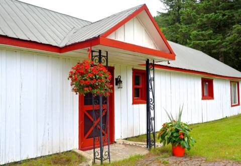 Chalet vacances de bois en location solo ou couple Domaine McCormick Lafontaine